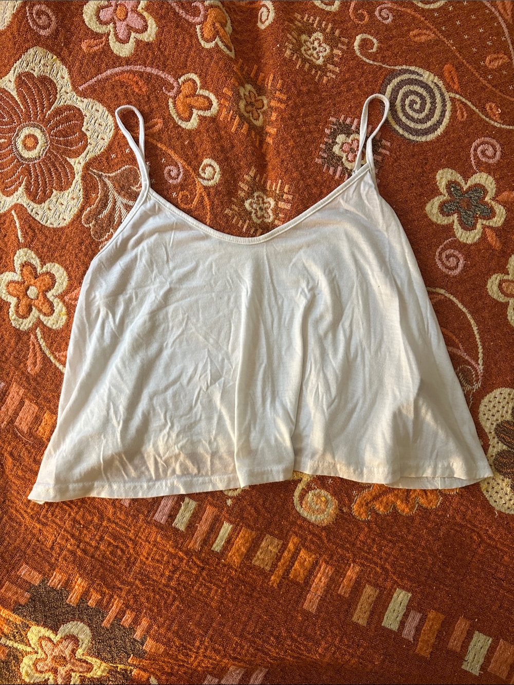 SHEIN White Spaghetti Strap Crop Cami Top
